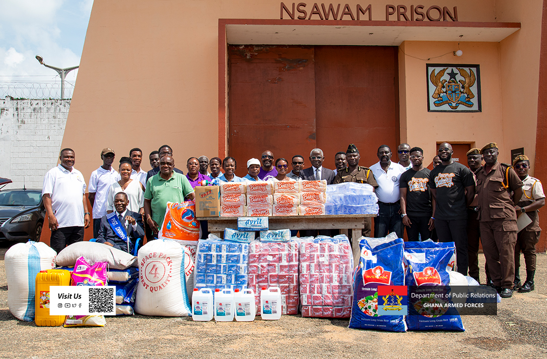 GMPC DONATES TO NSAWAM PRISONS